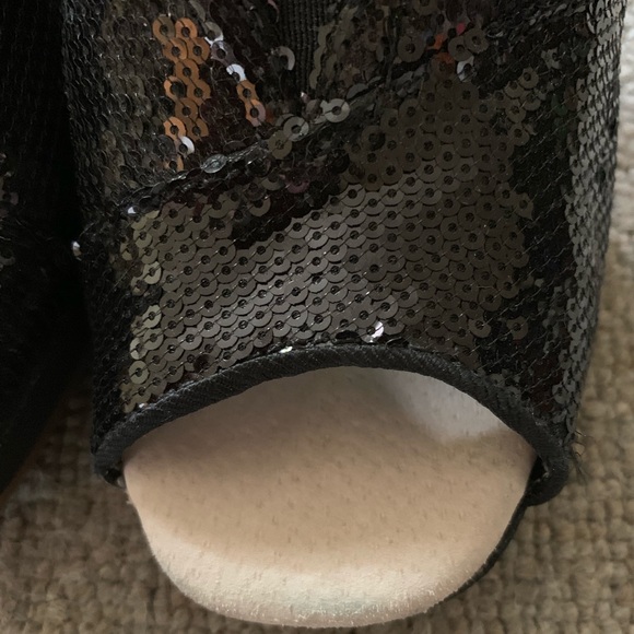 TOMS Black Sequin Wedge Heels - Picture 4 of 6